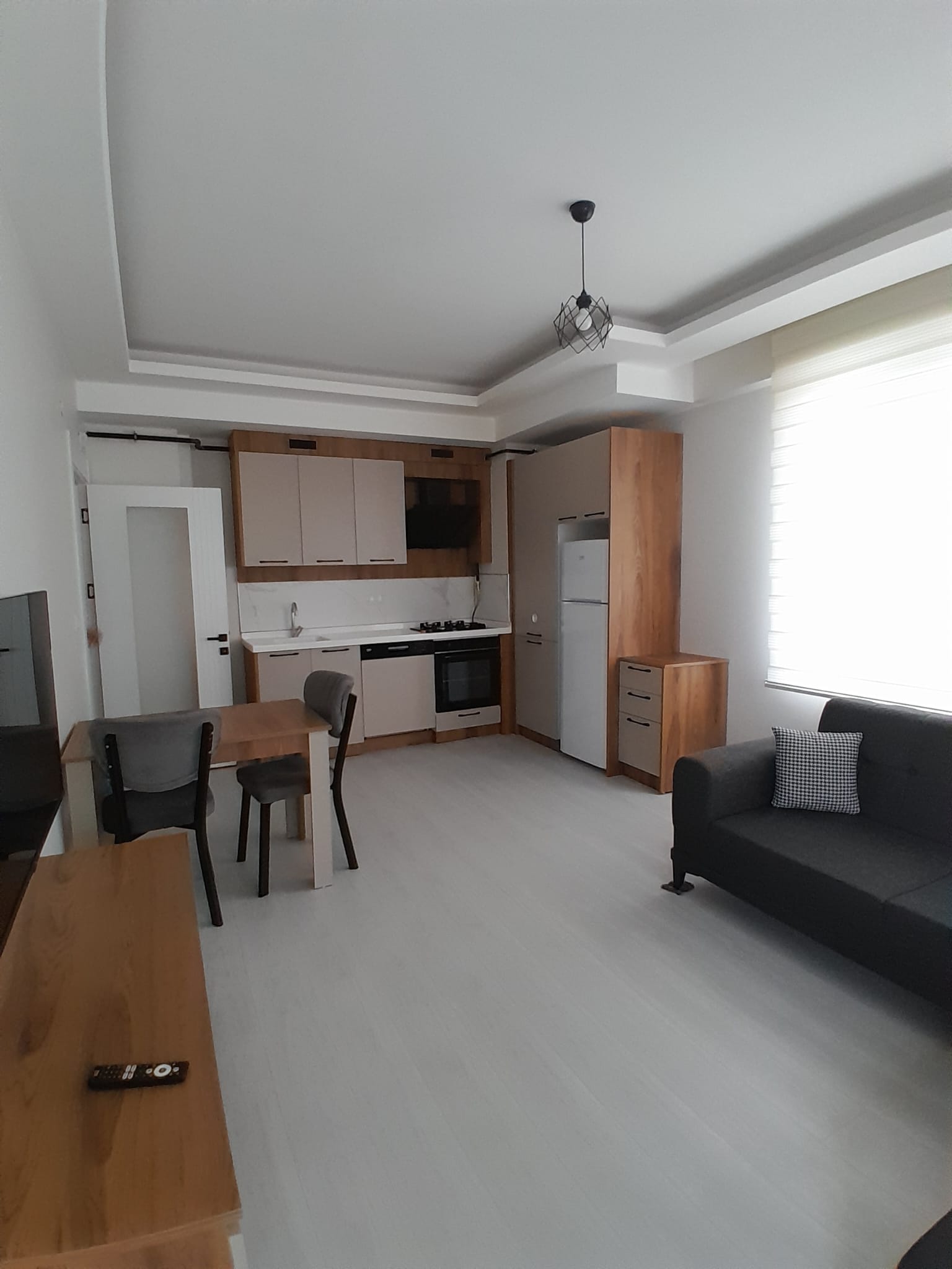 MG Emlaktan Uydukent Selçuklu Mahallesinde Pera Sitesi Sıfır 2+1 Eşyalı Kiralık Daire 8
