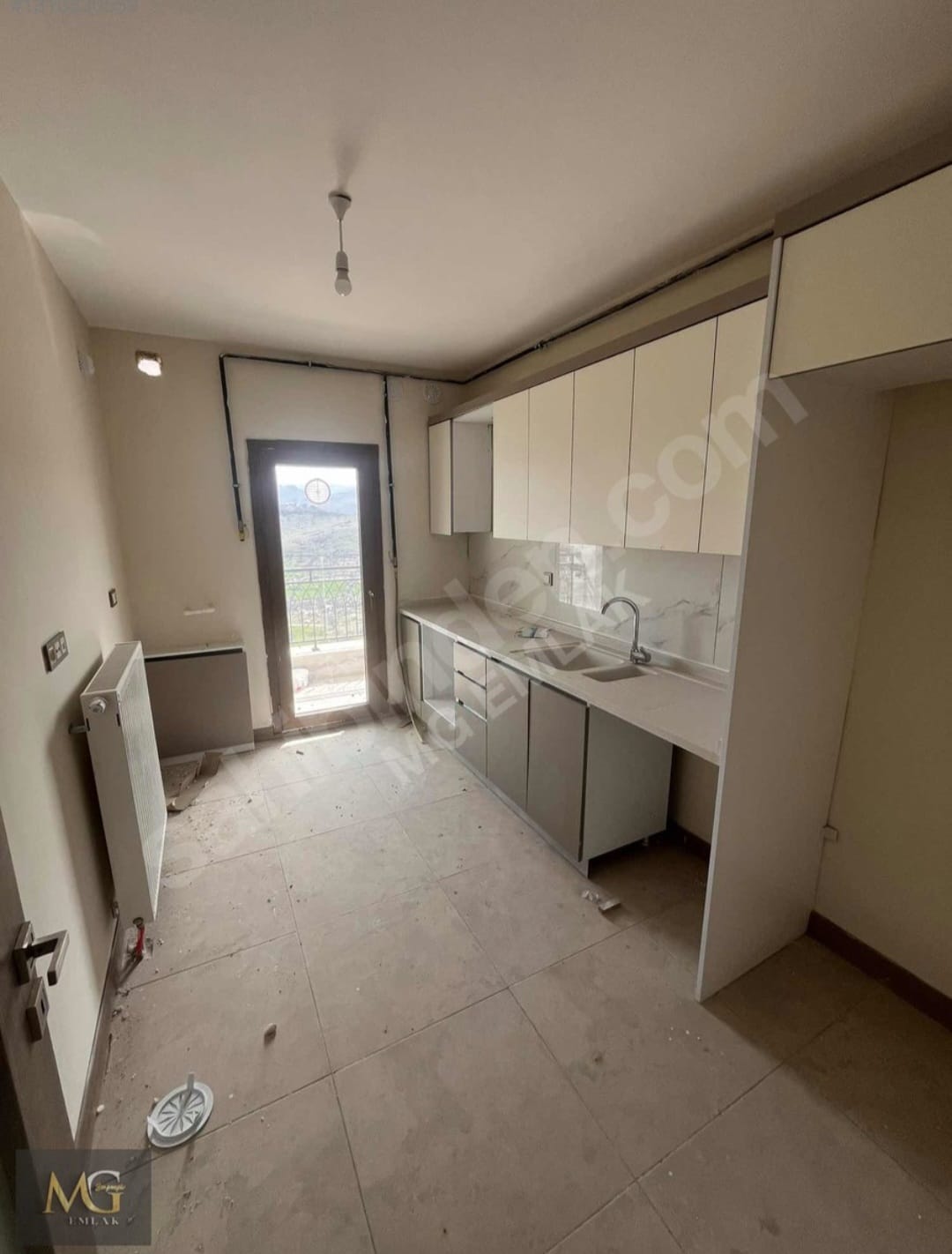 KANLICA GÖKÇE TOKILERDE 2+1 KİRALIK GÜNEY CEPHE DAİRE 7