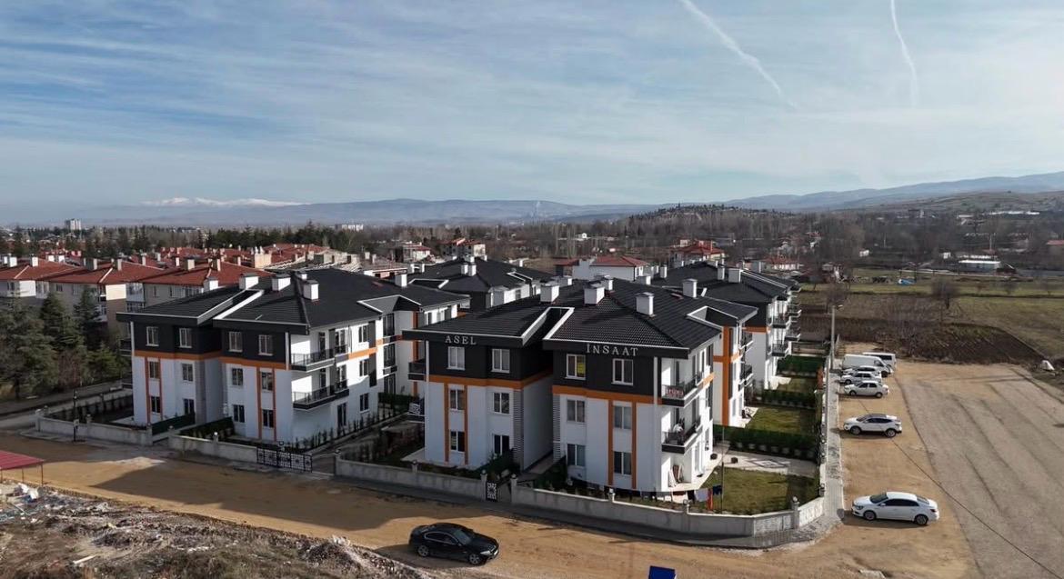 M.FEVZİ ÇAKMAK MAHALLESİNDE ARA KAT SİTE İÇİNDE SATILIK DAİRE 6