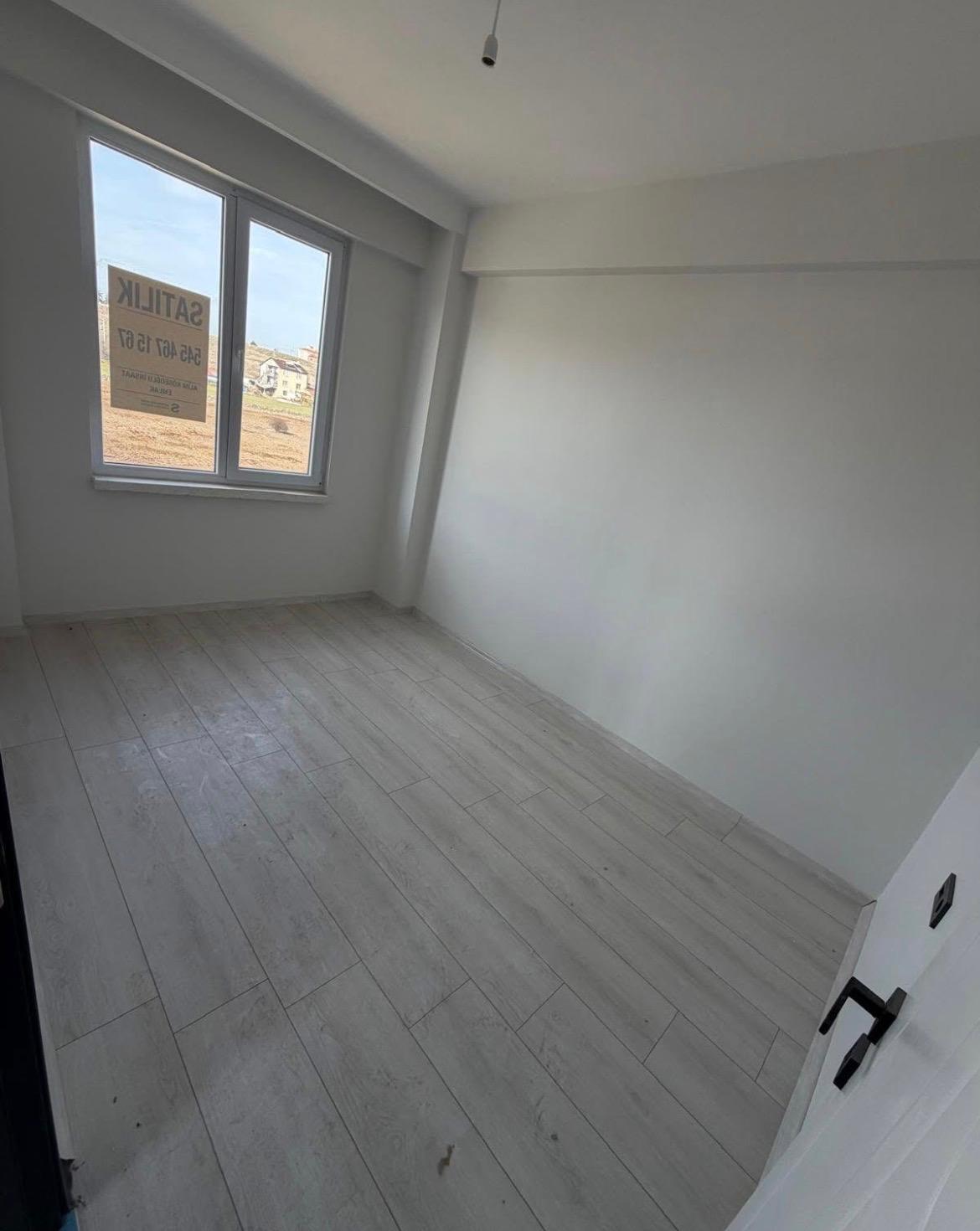 M.FEVZİ ÇAKMAK MAHALLESİNDE ARA KAT SİTE İÇİNDE SATILIK DAİRE 8