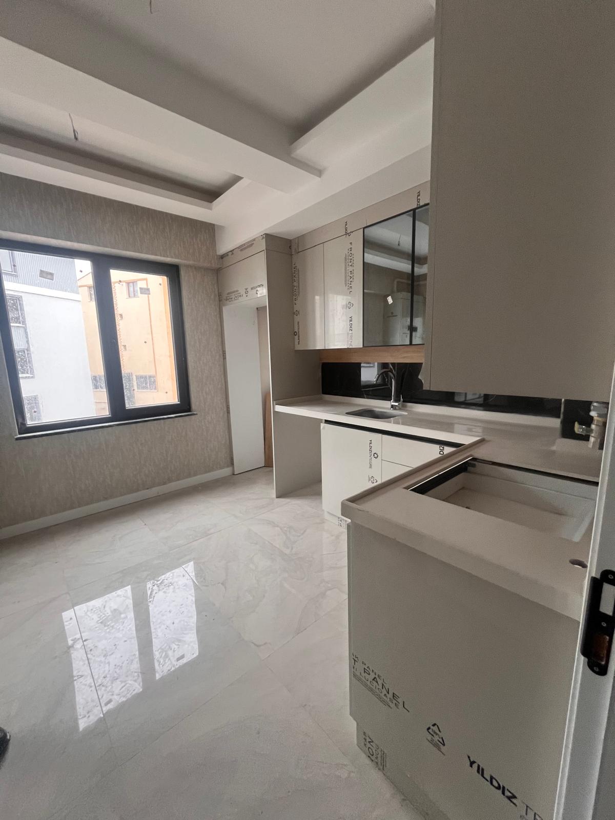M.FEVZİ ÇAKMAK MAHALLESİNDE ARA KAT SİTE İÇİNDE SATILIK DAİRE 20