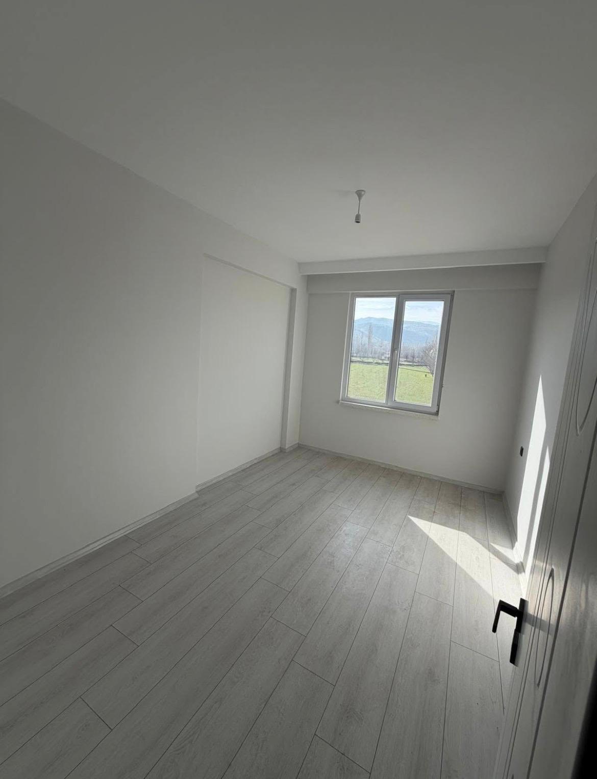 M.FEVZİ ÇAKMAK MAHALLESİNDE ARA KAT SİTE İÇİNDE SATILIK DAİRE 29