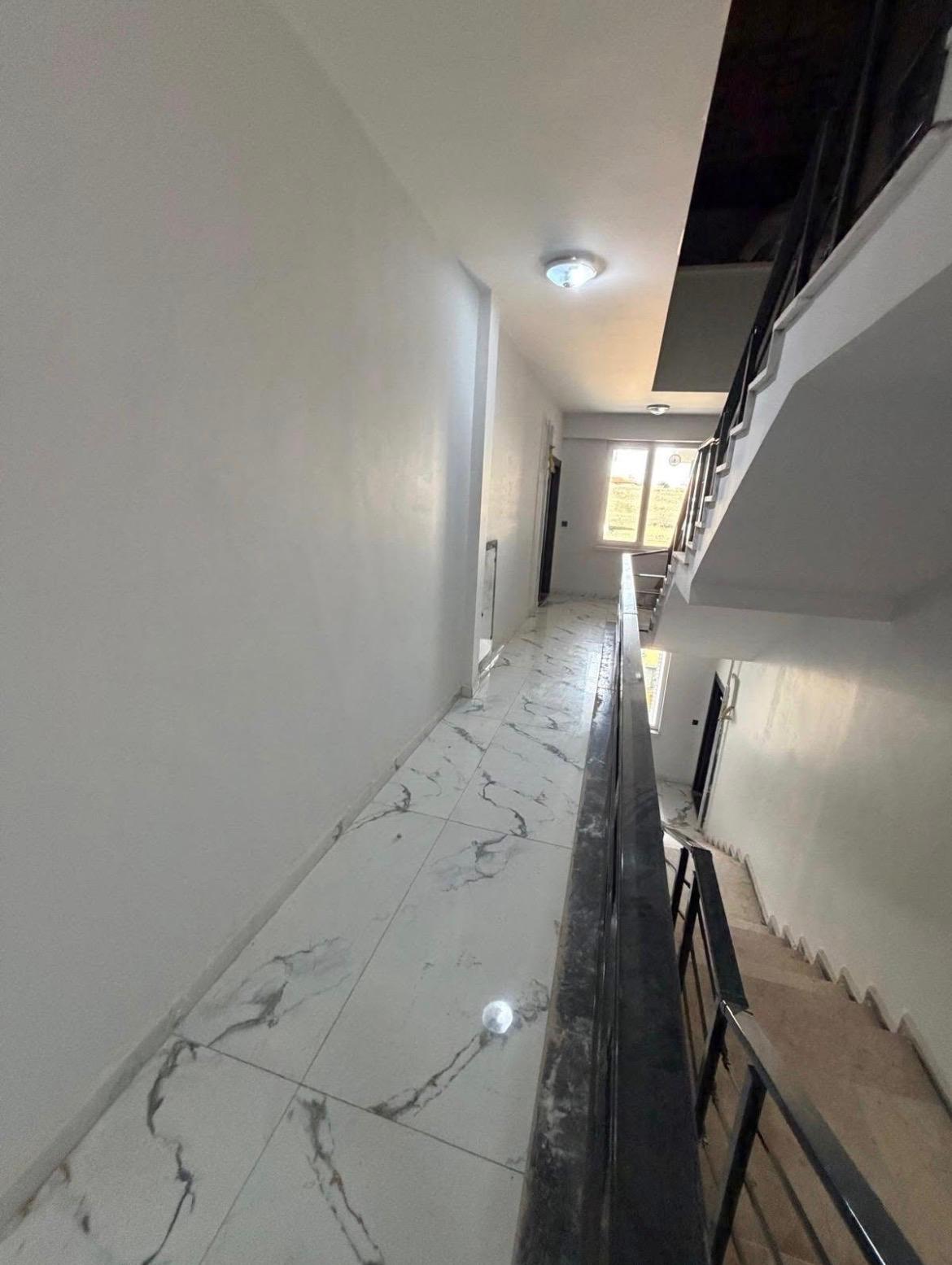 M.FEVZİ ÇAKMAK MAHALLESİNDE ARA KAT SİTE İÇİNDE SATILIK DAİRE 35