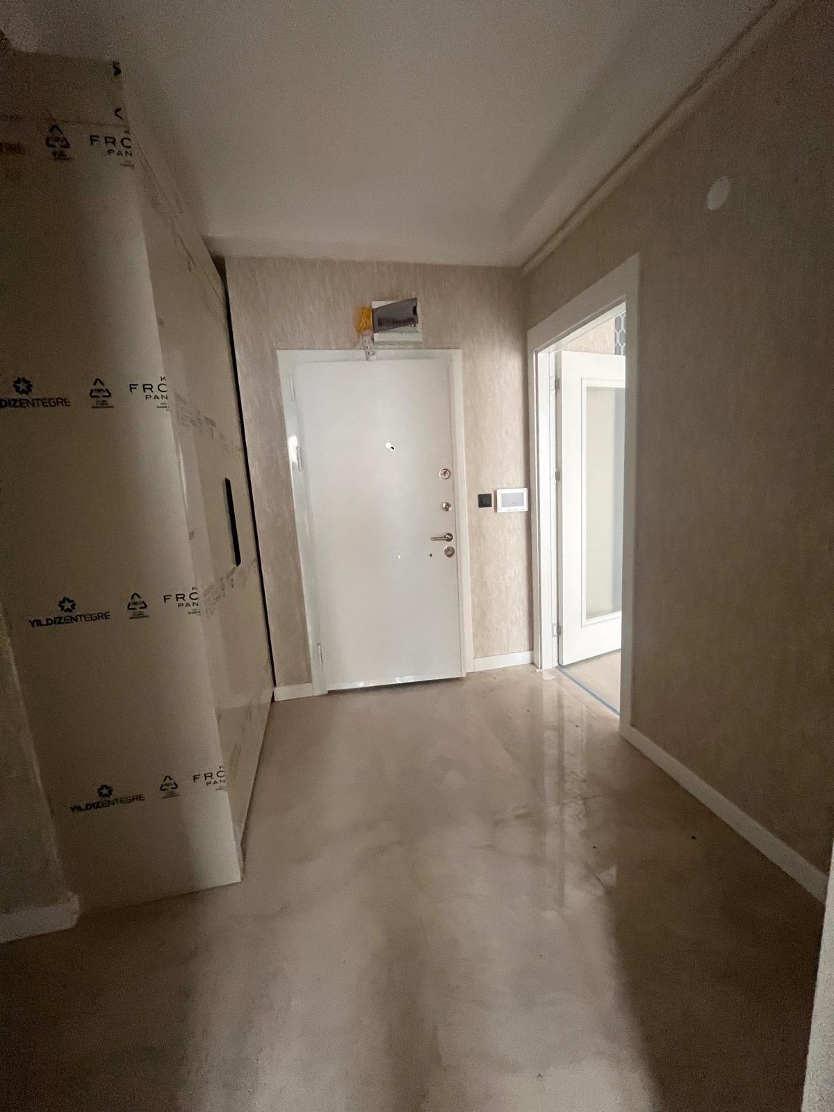 M.FEVZİ ÇAKMAK MAHALLESİNDE ARA KAT SİTE İÇİNDE SATILIK DAİRE 38